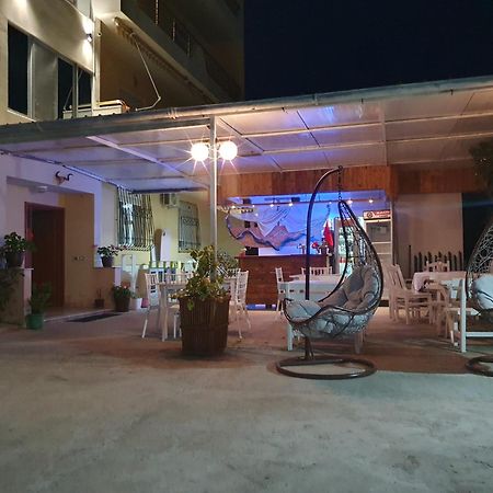 L&G Hotel Vlore Exterior photo