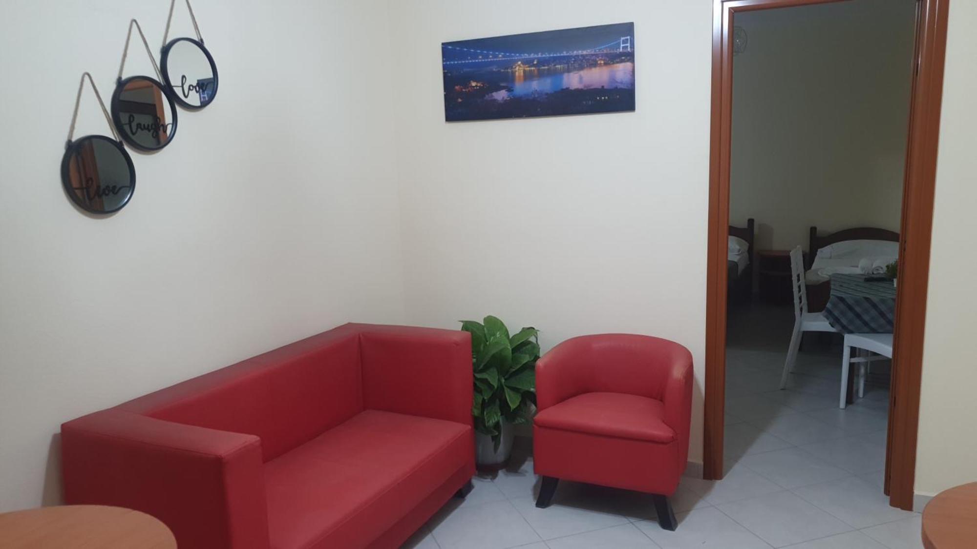L&G Hotel Vlore Room photo