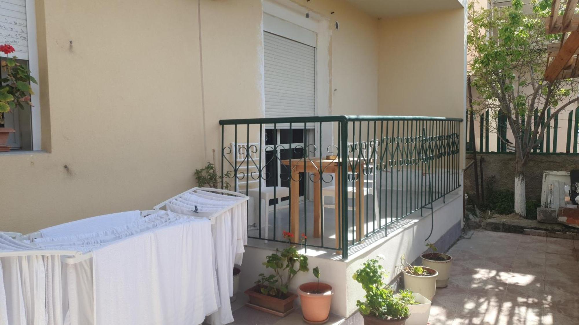 L&G Hotel Vlore Exterior photo